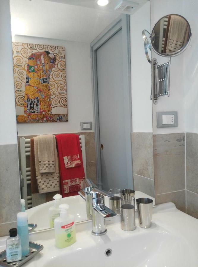 Appartamento Di Marzia In Oltrarno Florencia Exterior foto
